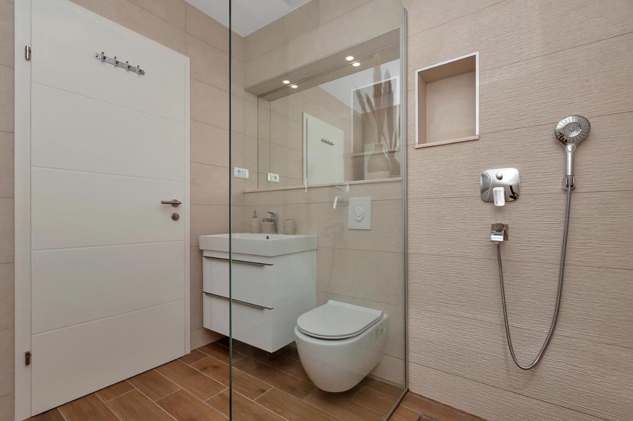 זיווגוסצה Apartman Pelagos מראה חיצוני תמונה
