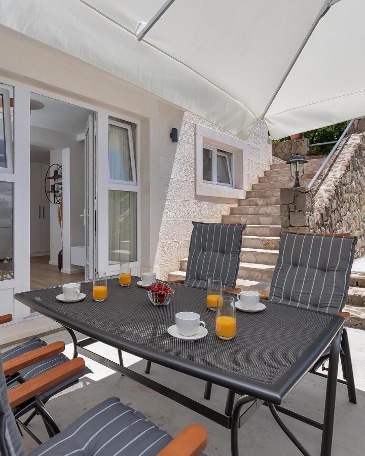 זיווגוסצה Apartman Pelagos מראה חיצוני תמונה